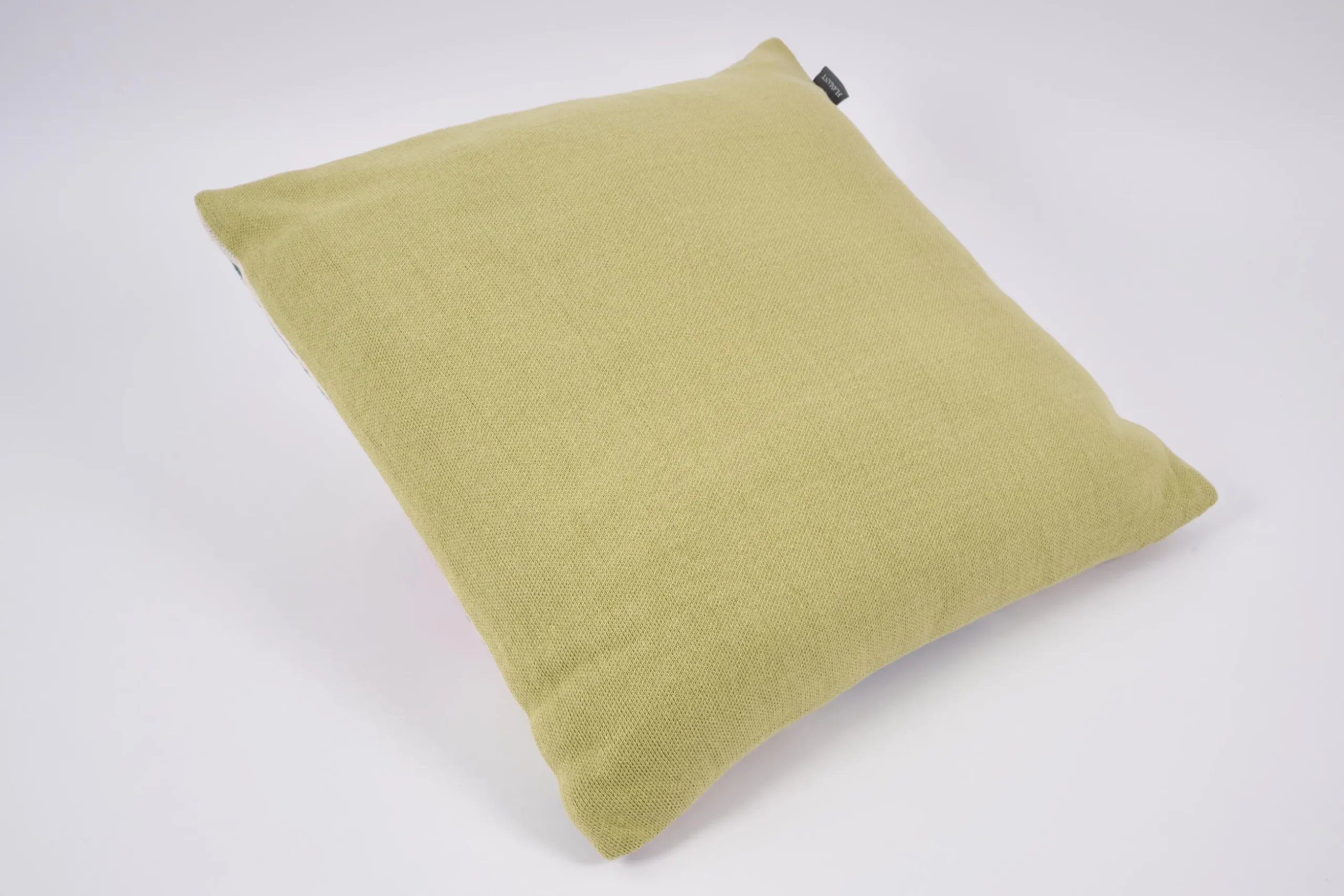 Archio, Cushion, Checked