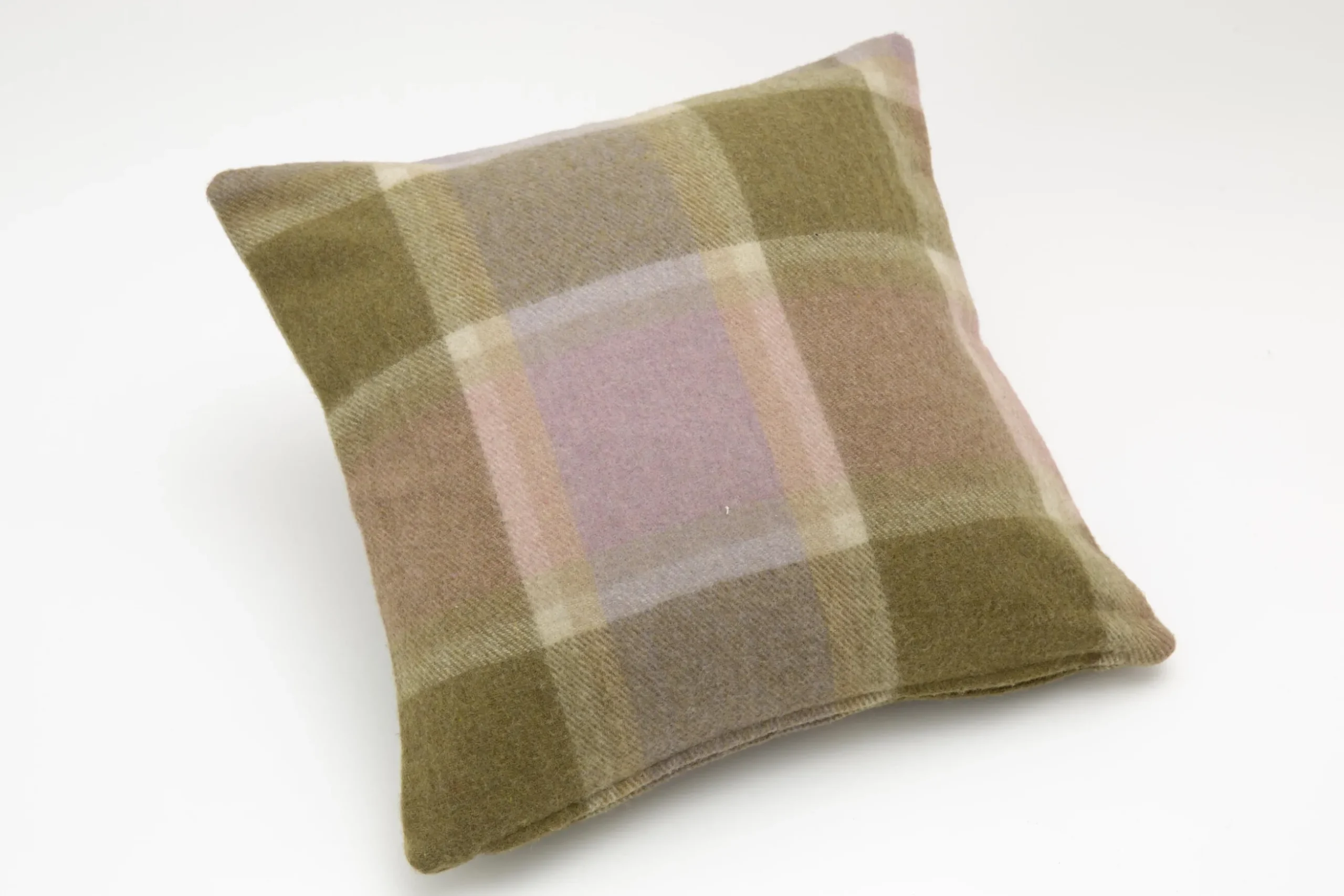 Ariza, Cushion, Checked