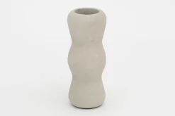 Ayno, Vase, Sandstone