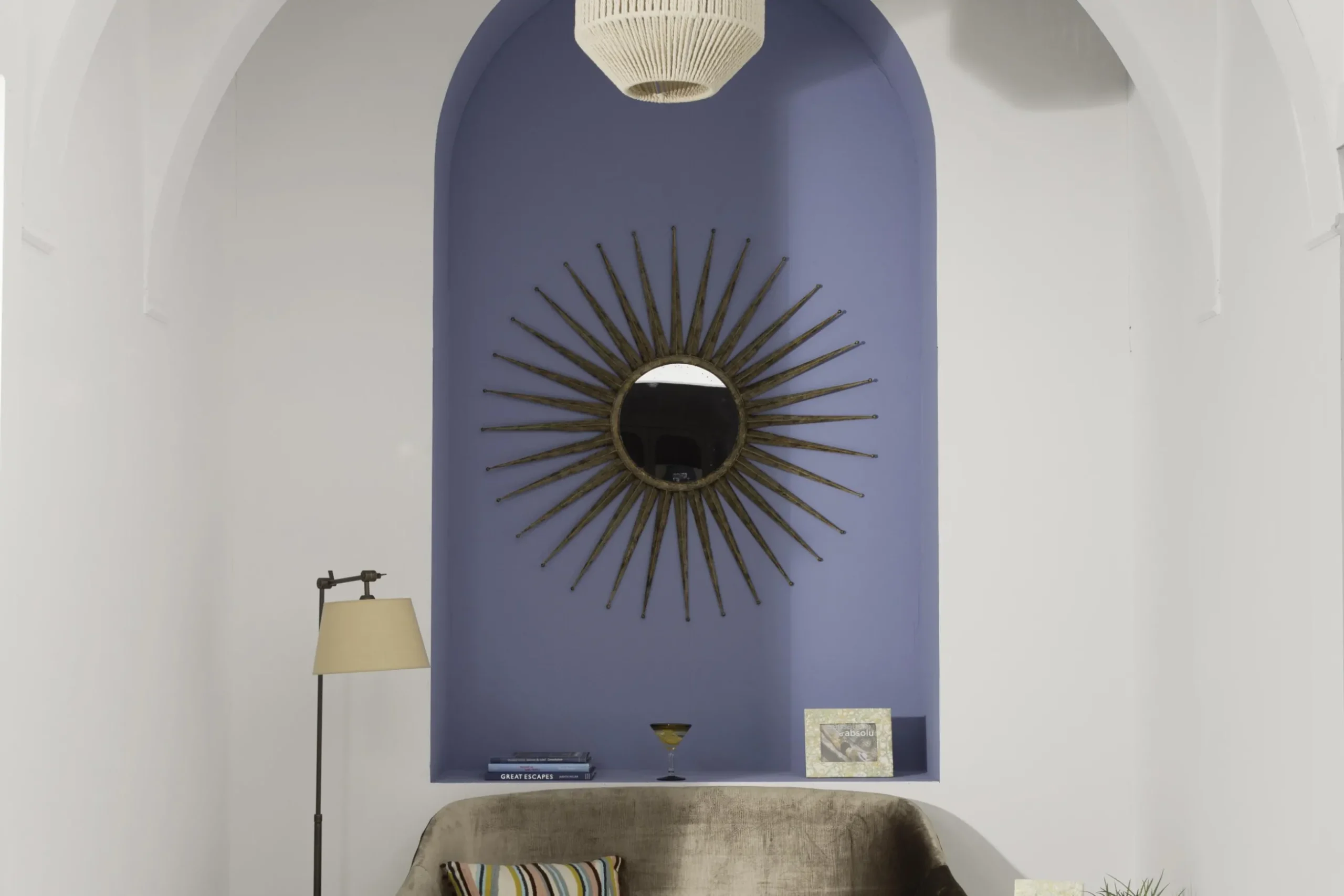 Azura, Mirror, Sun, Round