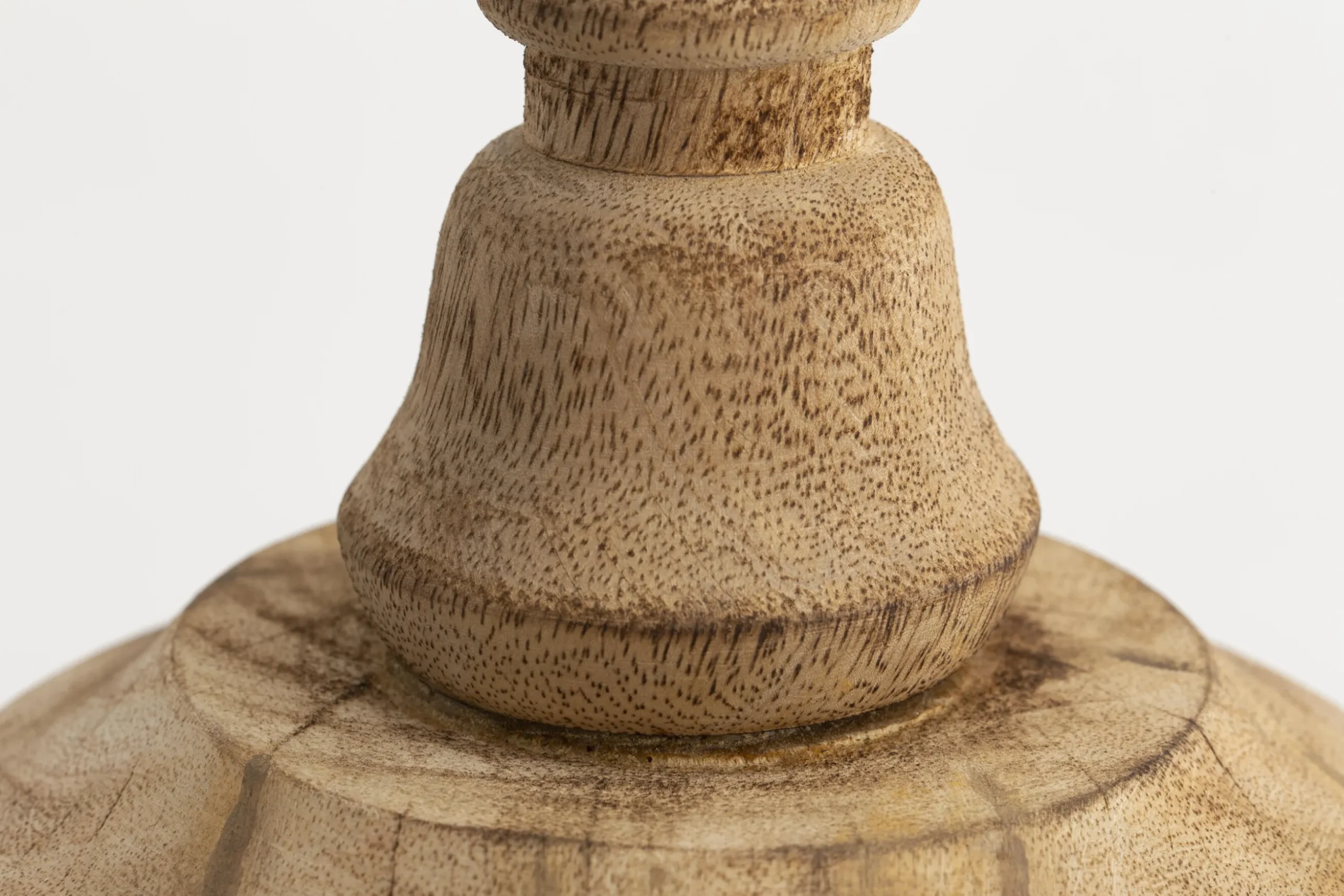 Corby, Cone, Wood, L