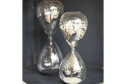 Demel, Hourglass