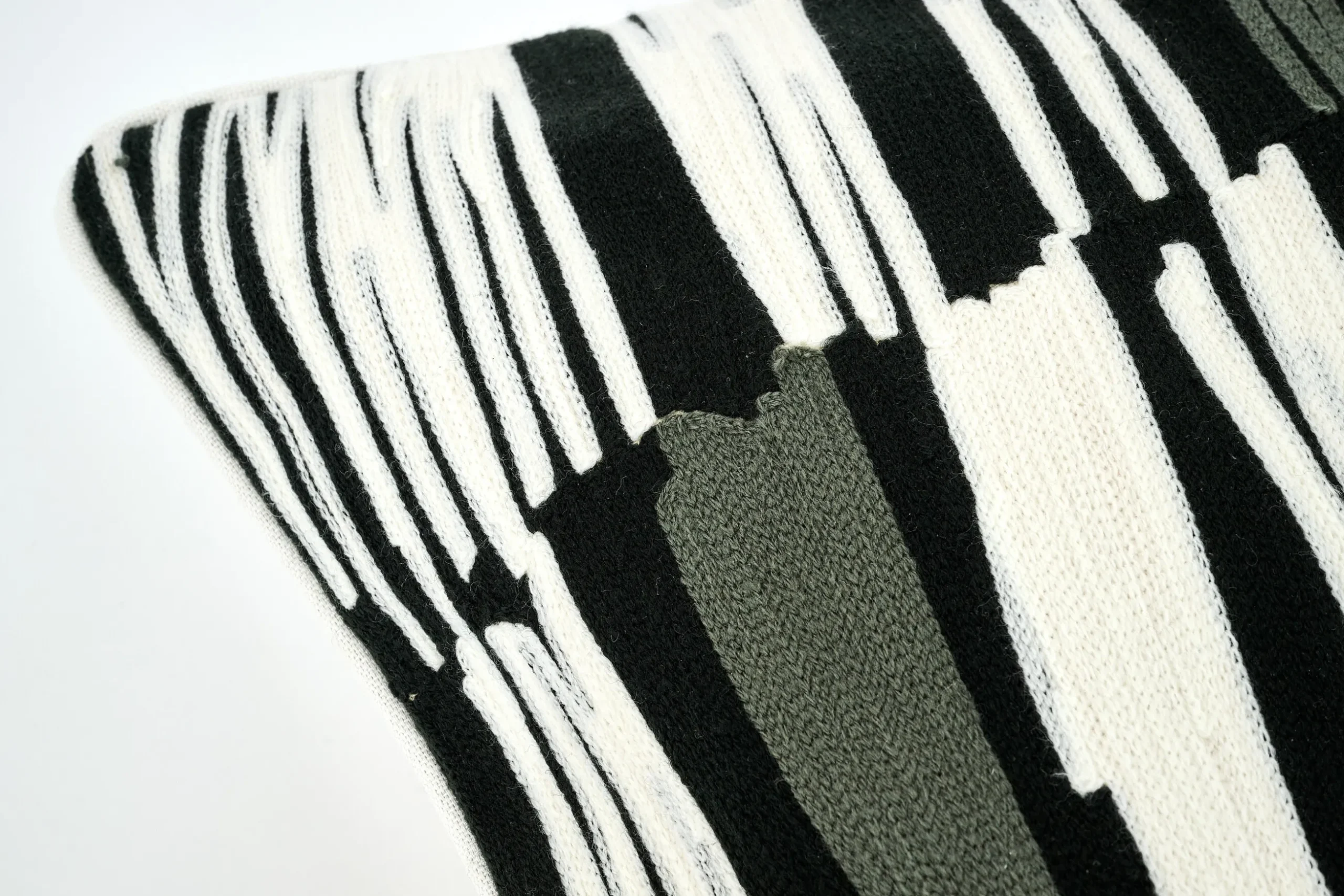 Donita, Cushion, Model 2