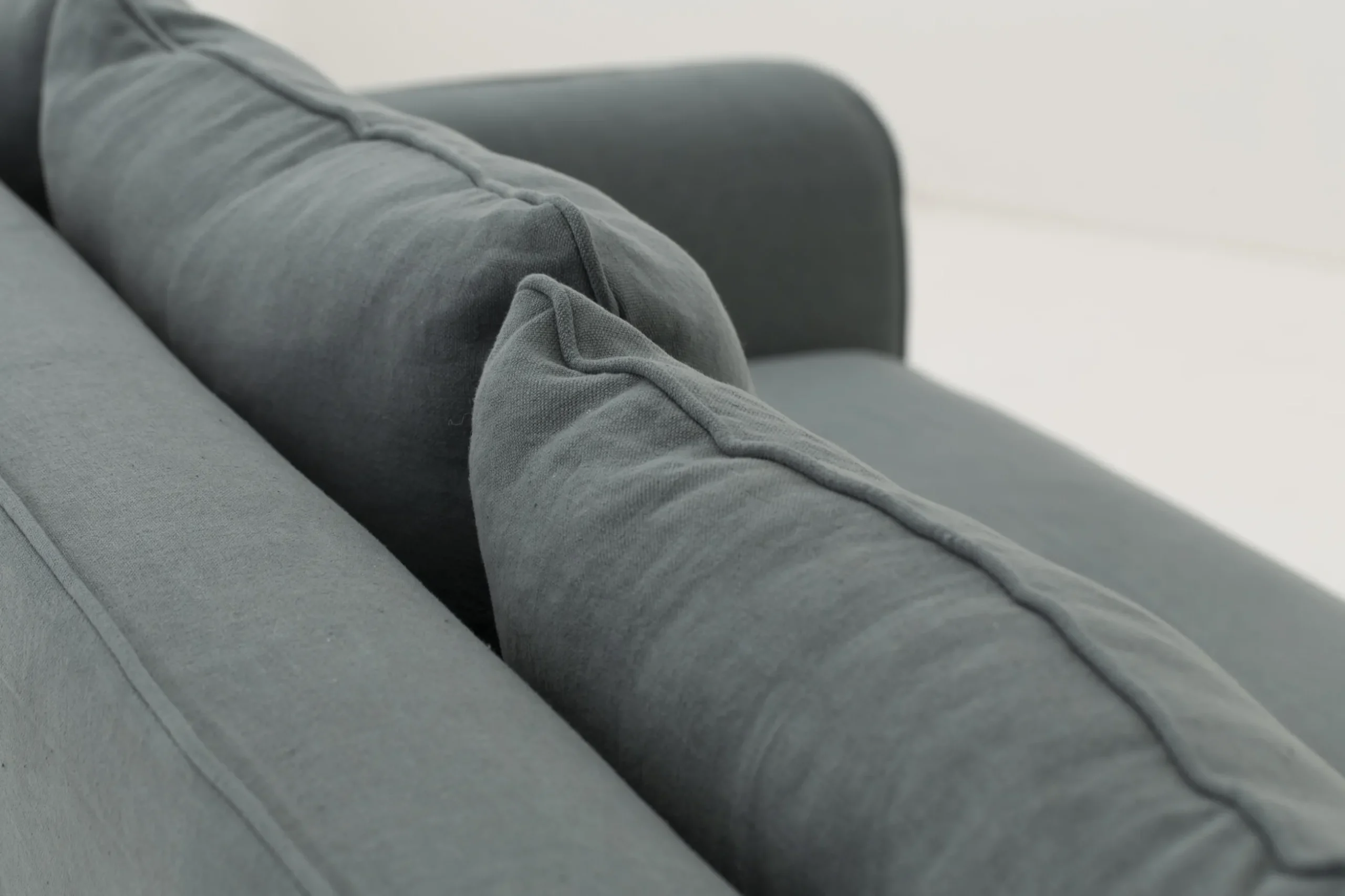 Ferno, Sofa, 245Cm X 100Cm, 3 Cushions