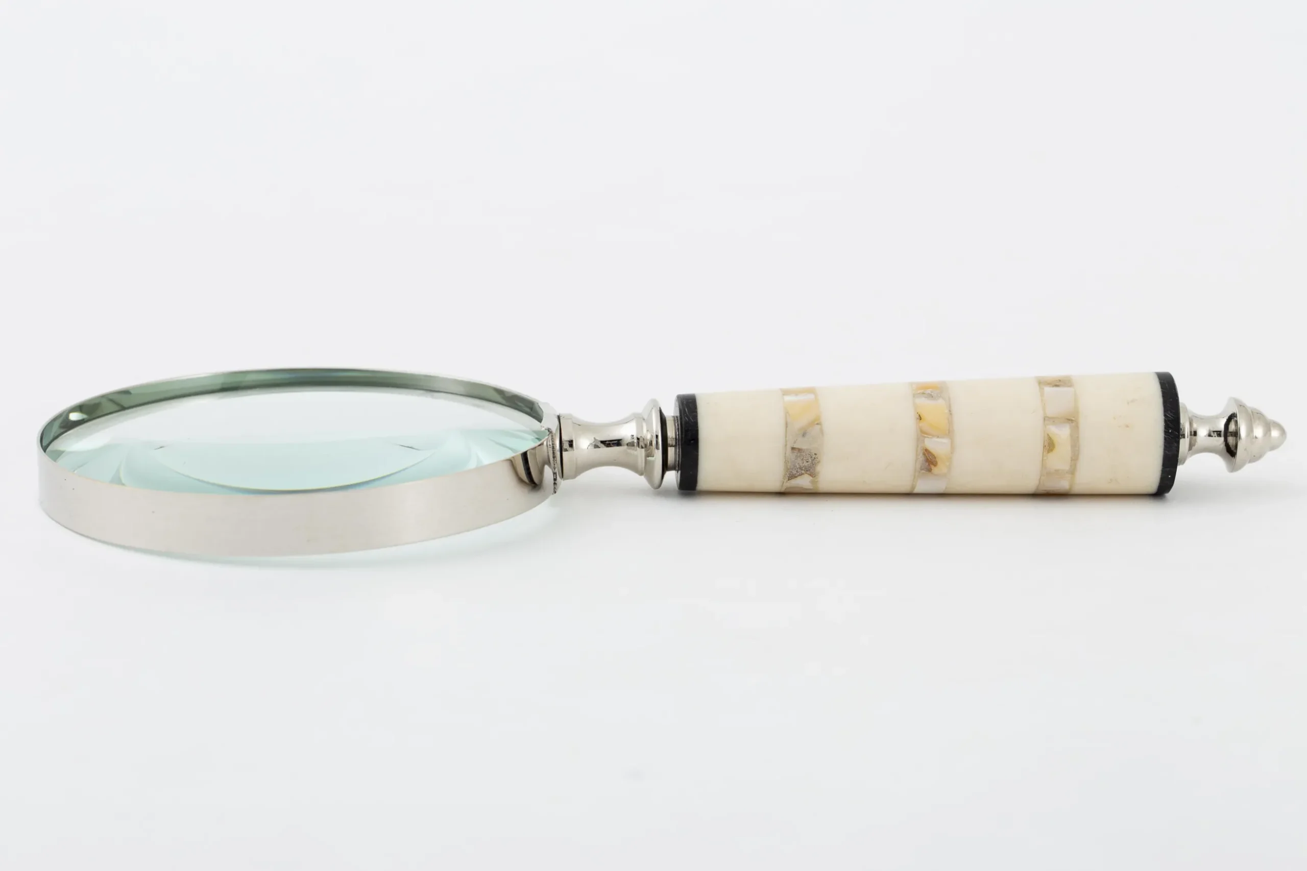 Flores, Magnifying Glass, Resin/Nickel