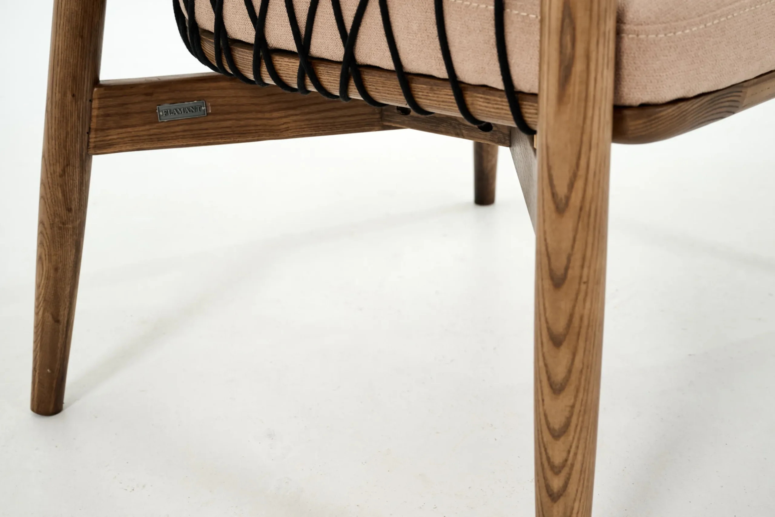 Gretchen, Armchair