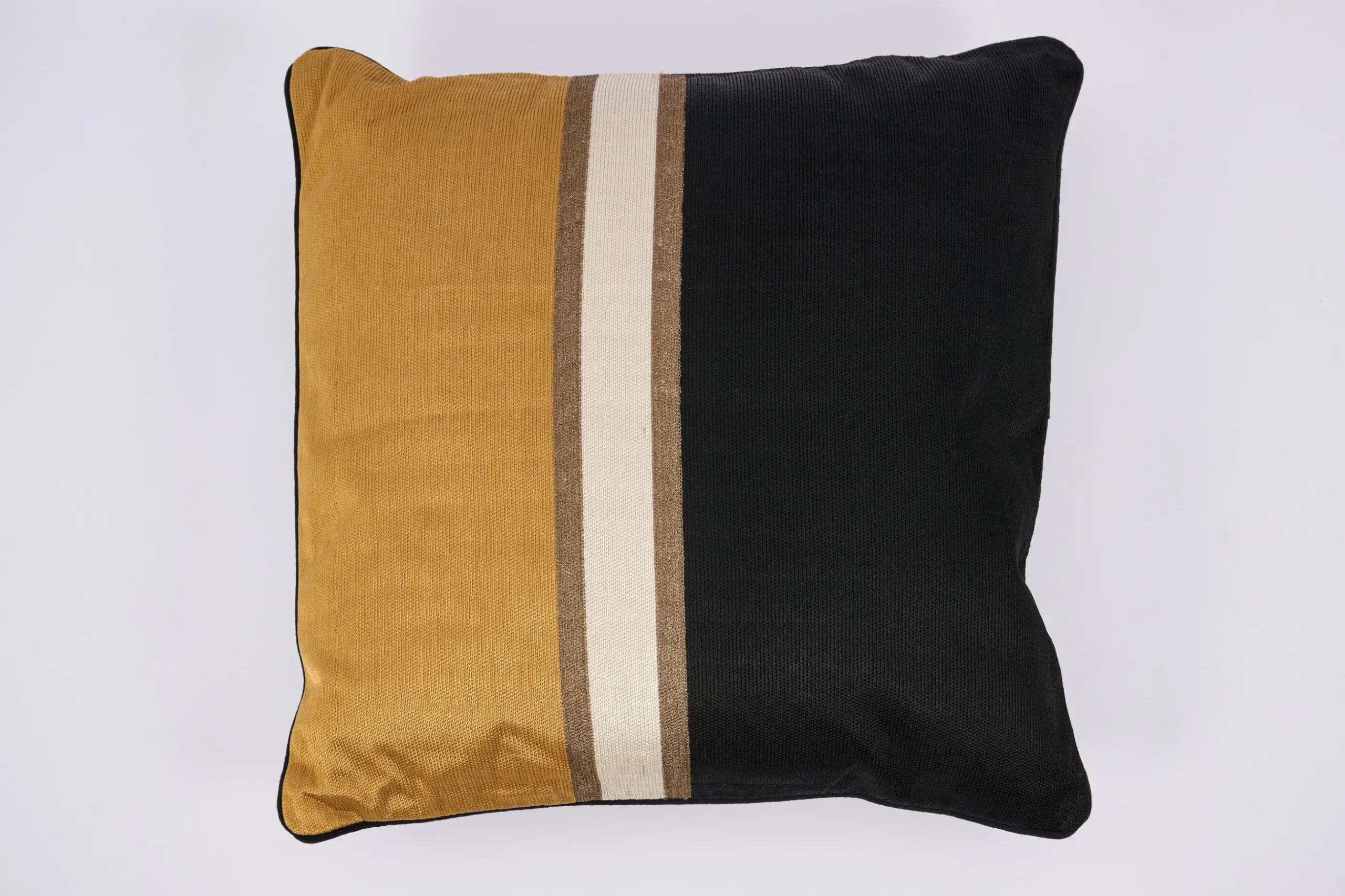 Kubo, Cushion, Model 1
