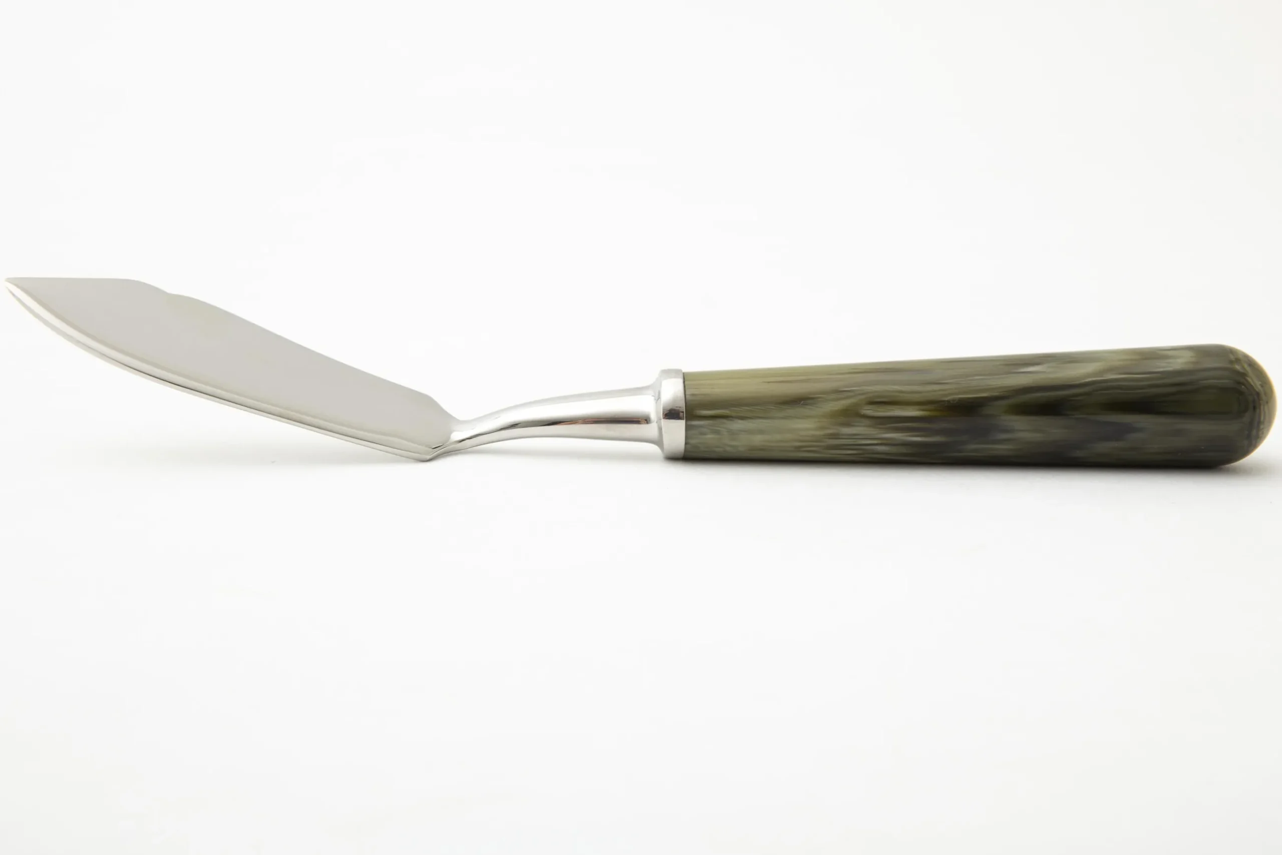 Mabron, Fish Knife