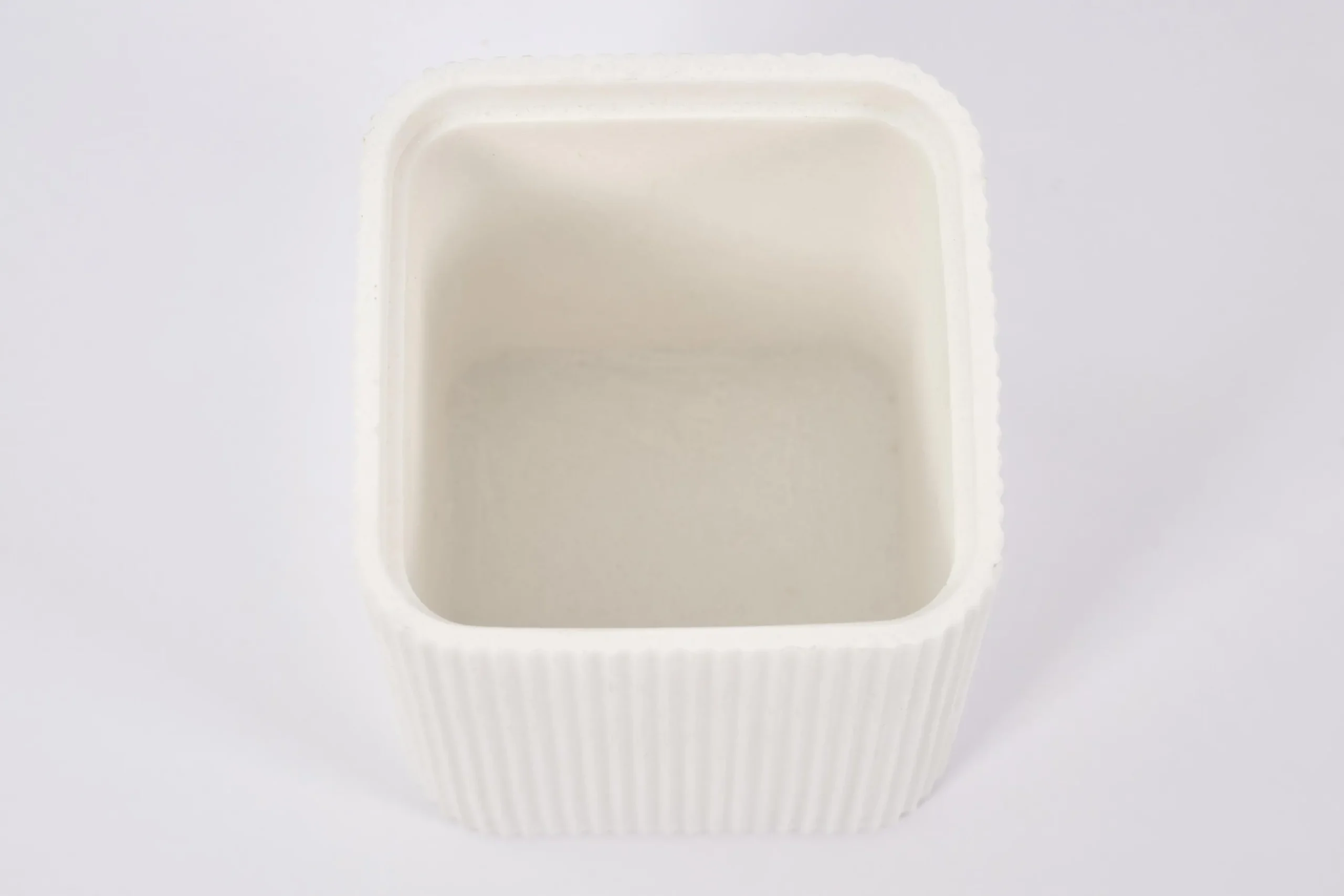 Muriel, Box, White