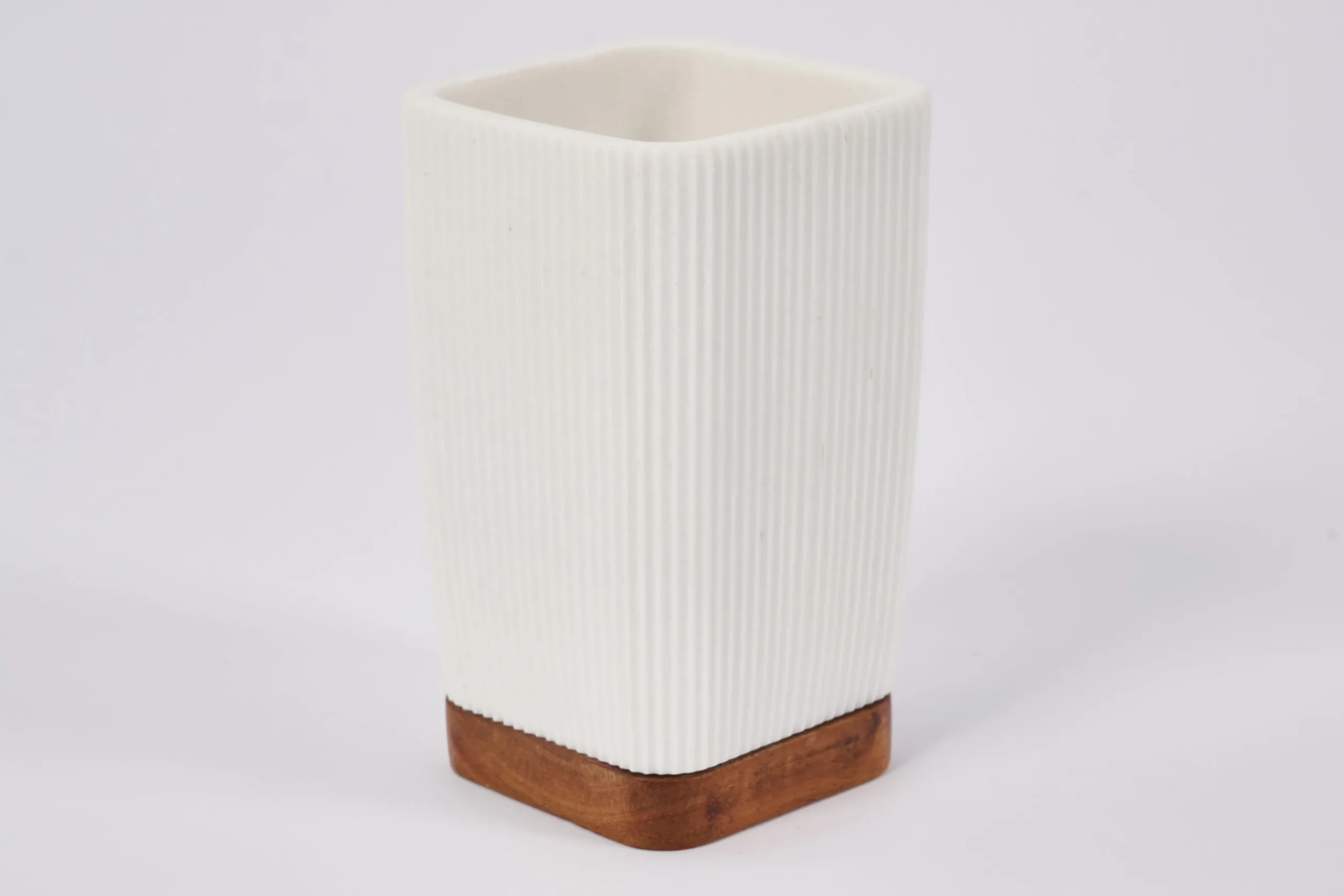 Muriel, Tumbler, White