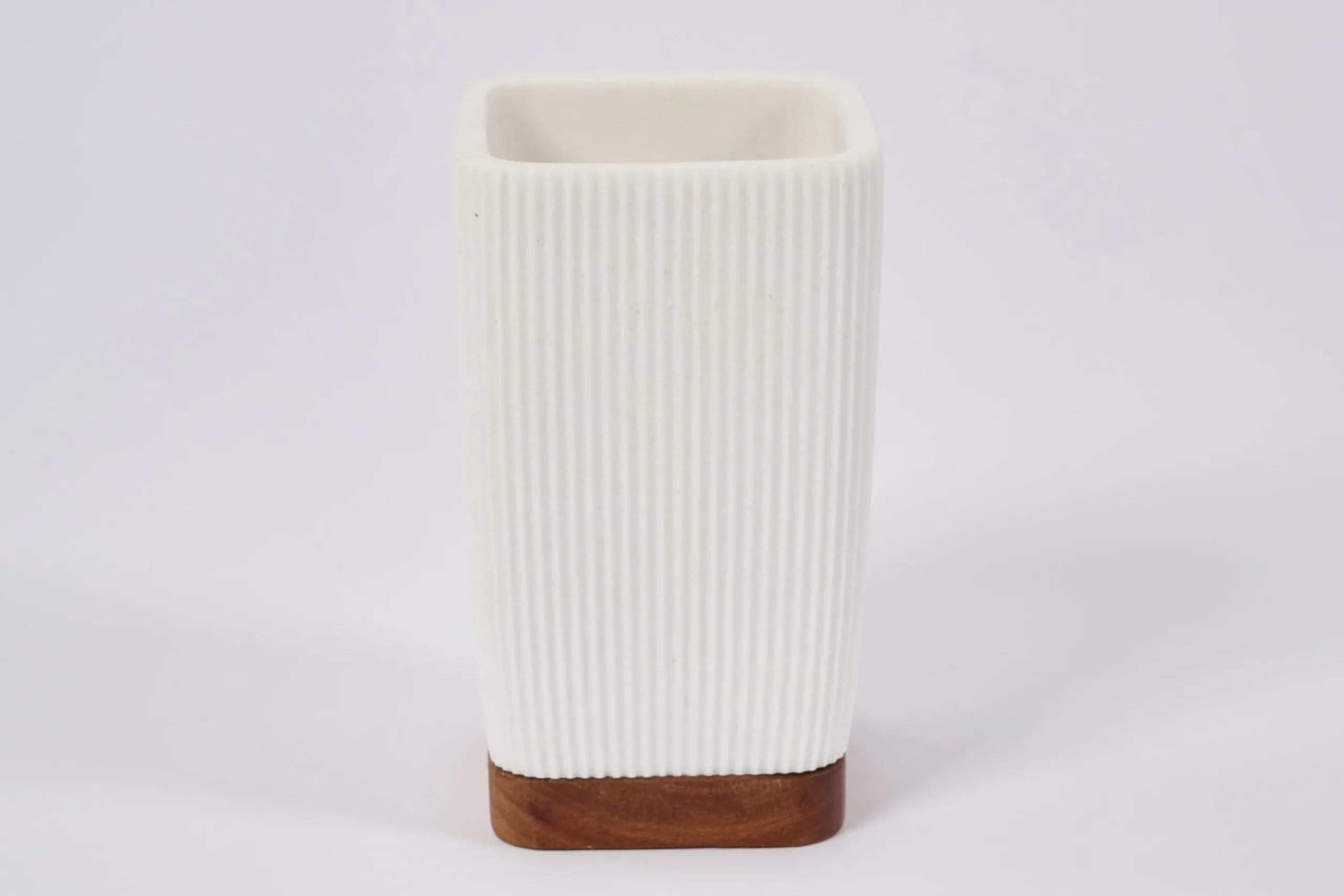 Muriel, Tumbler, White
