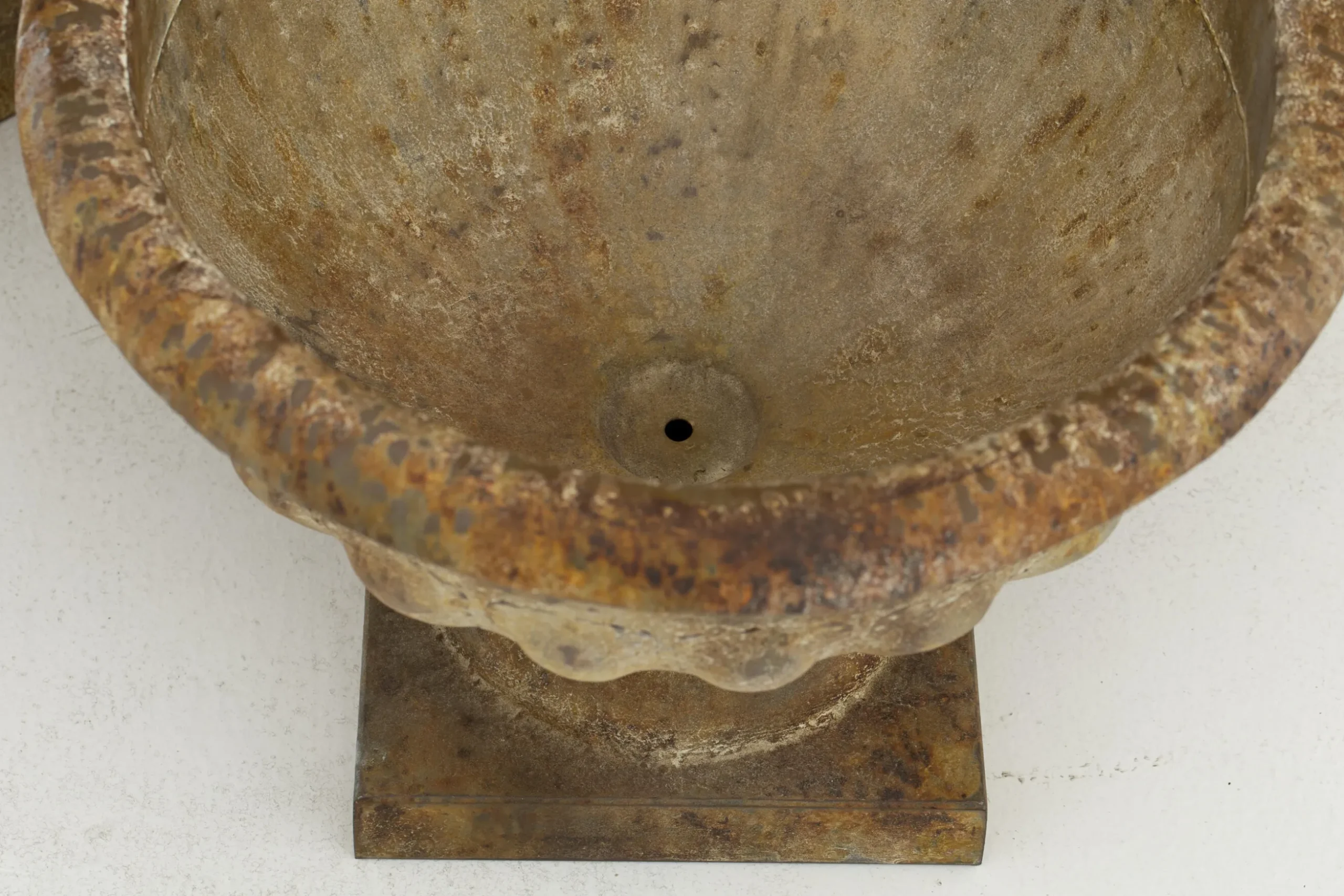 Odair, Garden Vase, S