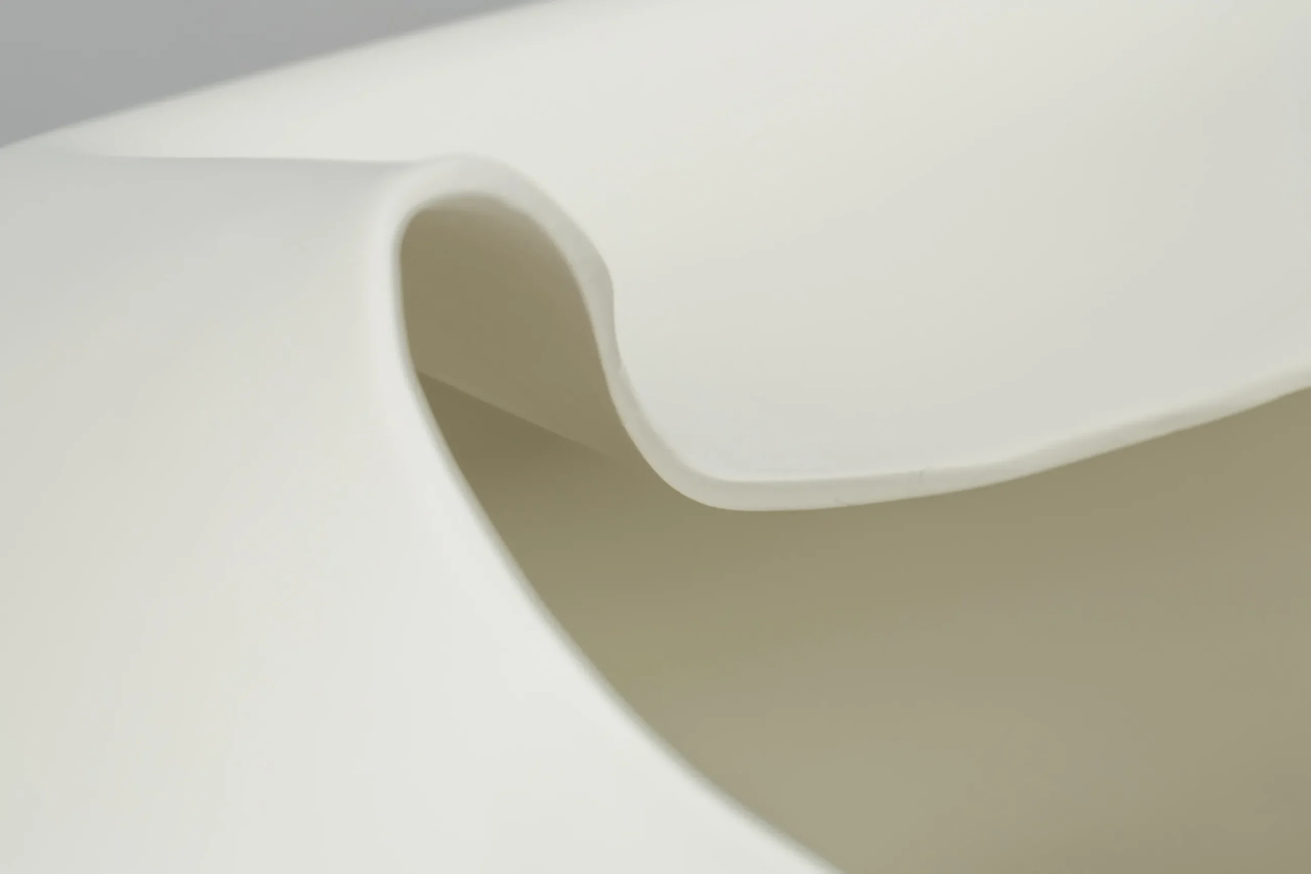 Reynolds, Vase, Ceramic, White, Model 1