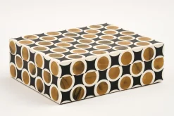 Stockton, Box
