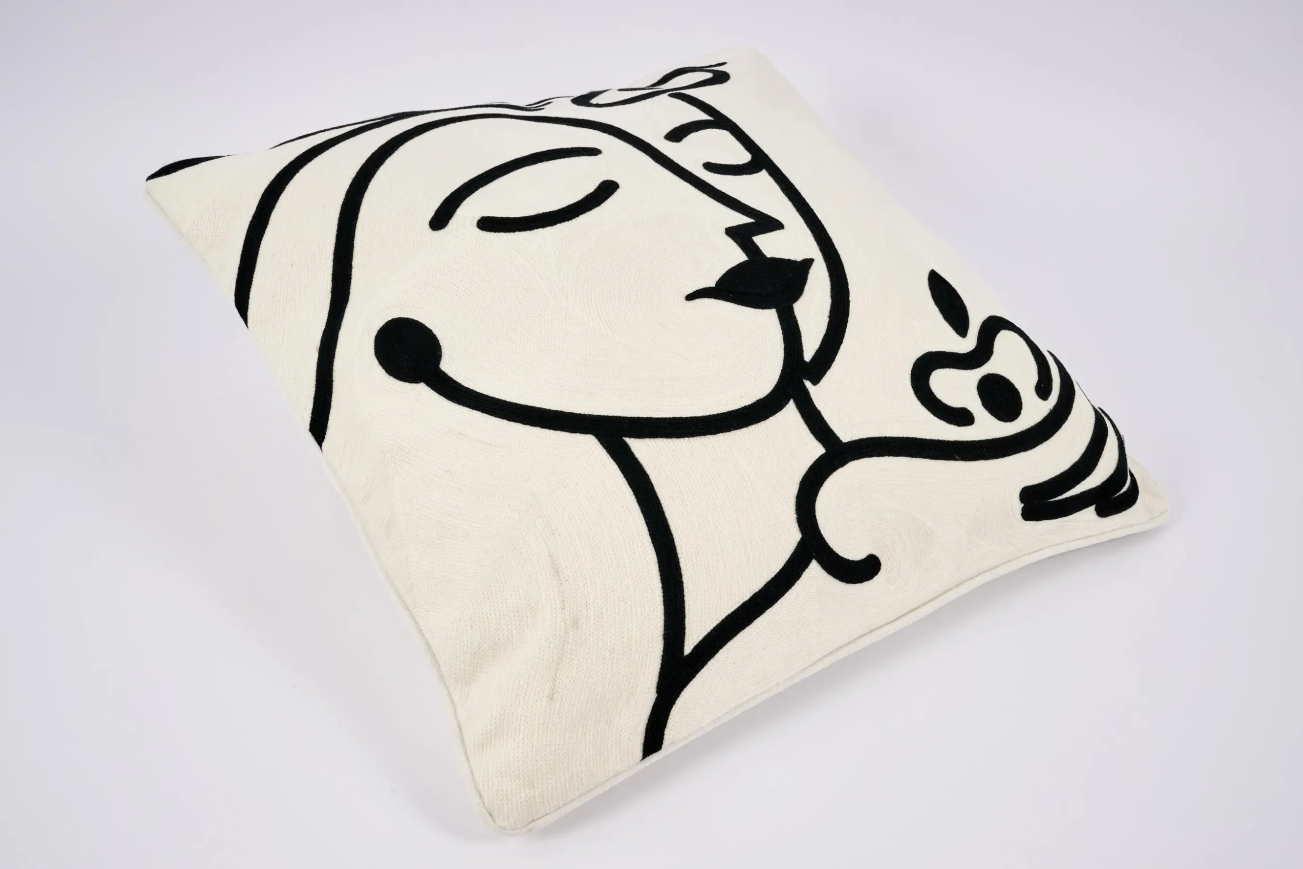 Susana, Cushion, Model 1