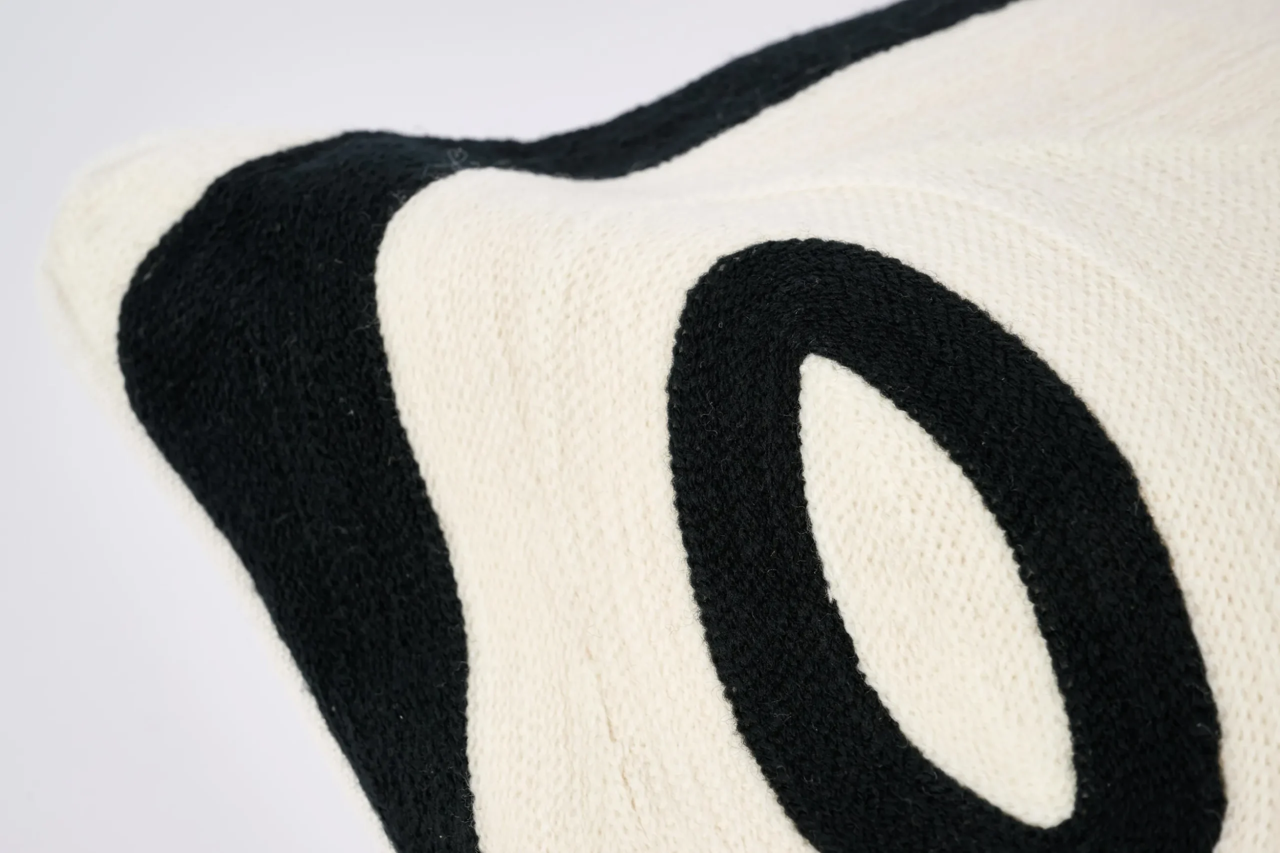 Susana, Cushion, Model 2