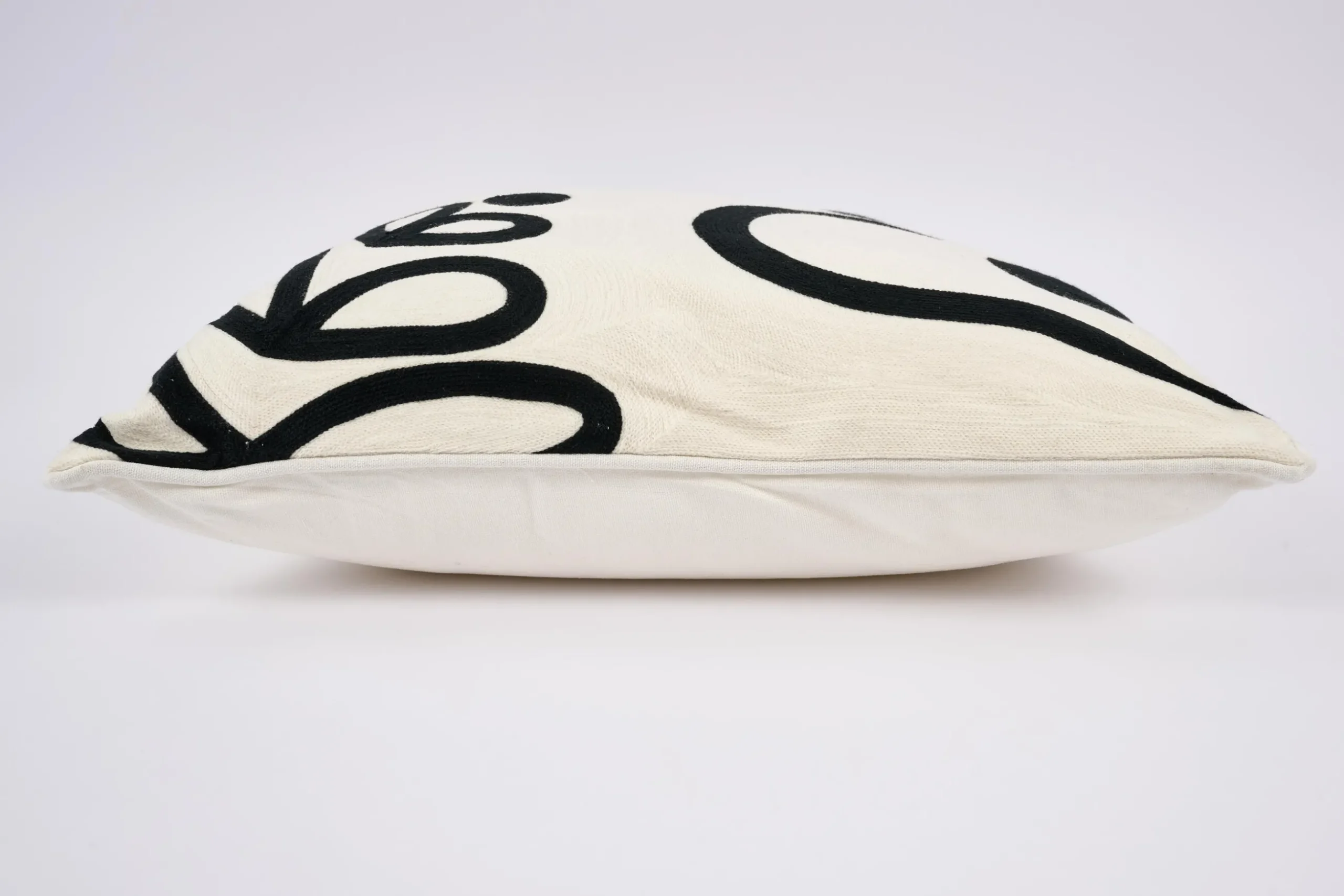 Susana, Cushion, Model 2