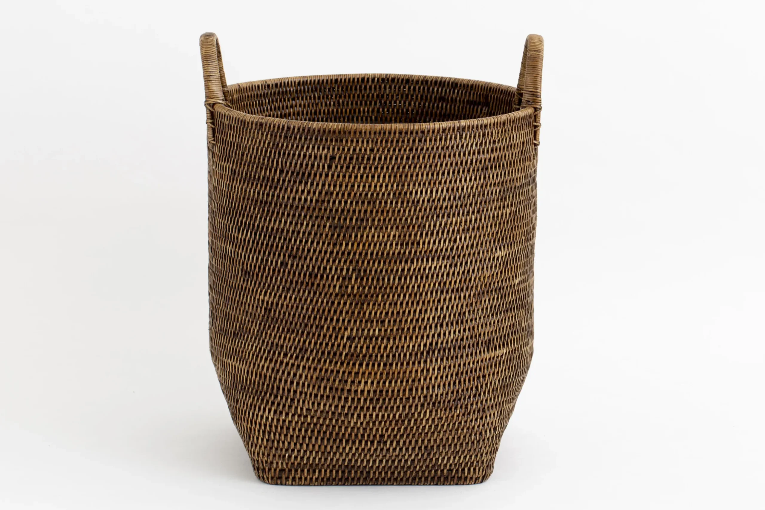 Togo, Basket, Reed