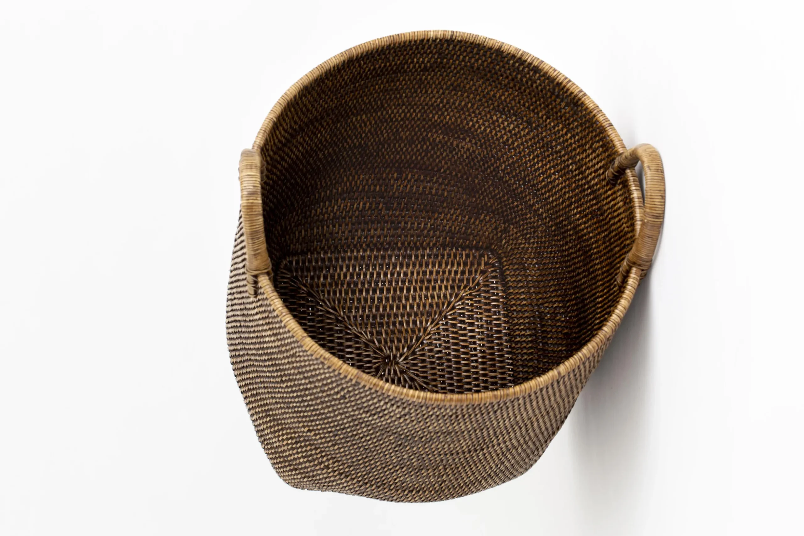 Togo, Basket, Reed