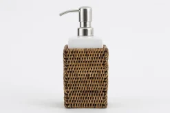 Togo, Hand Pump, Reed