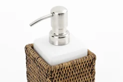 Togo, Hand Pump, Reed