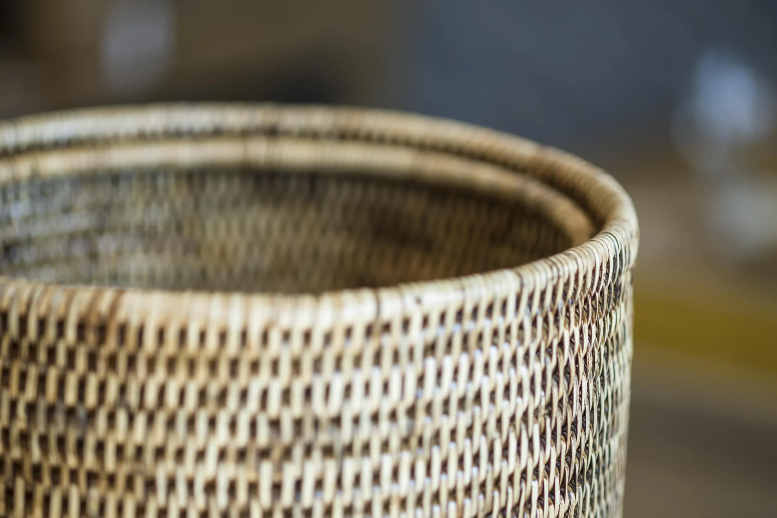 Togo, Litter Bin, With Cover, Reed