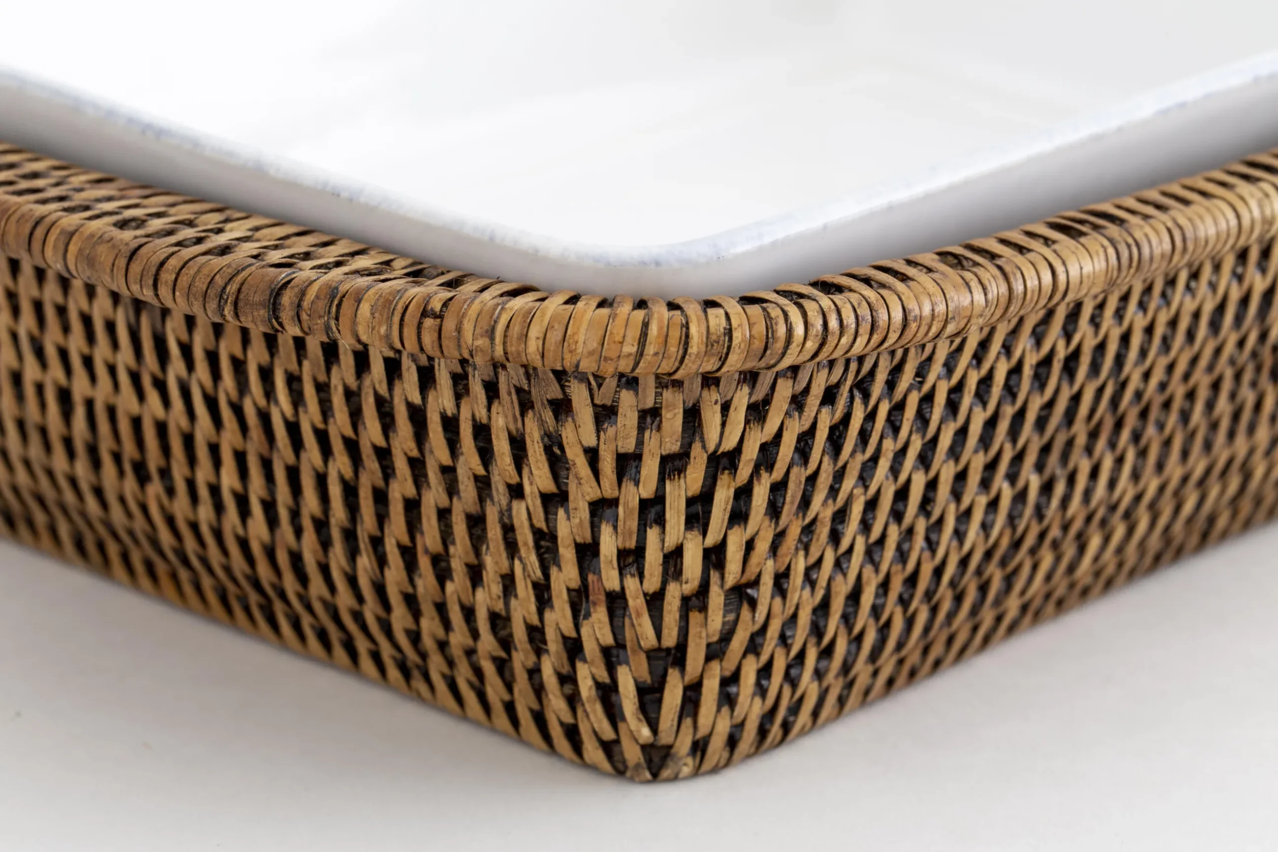 Togo, Oven Dish Holder, Reed, M